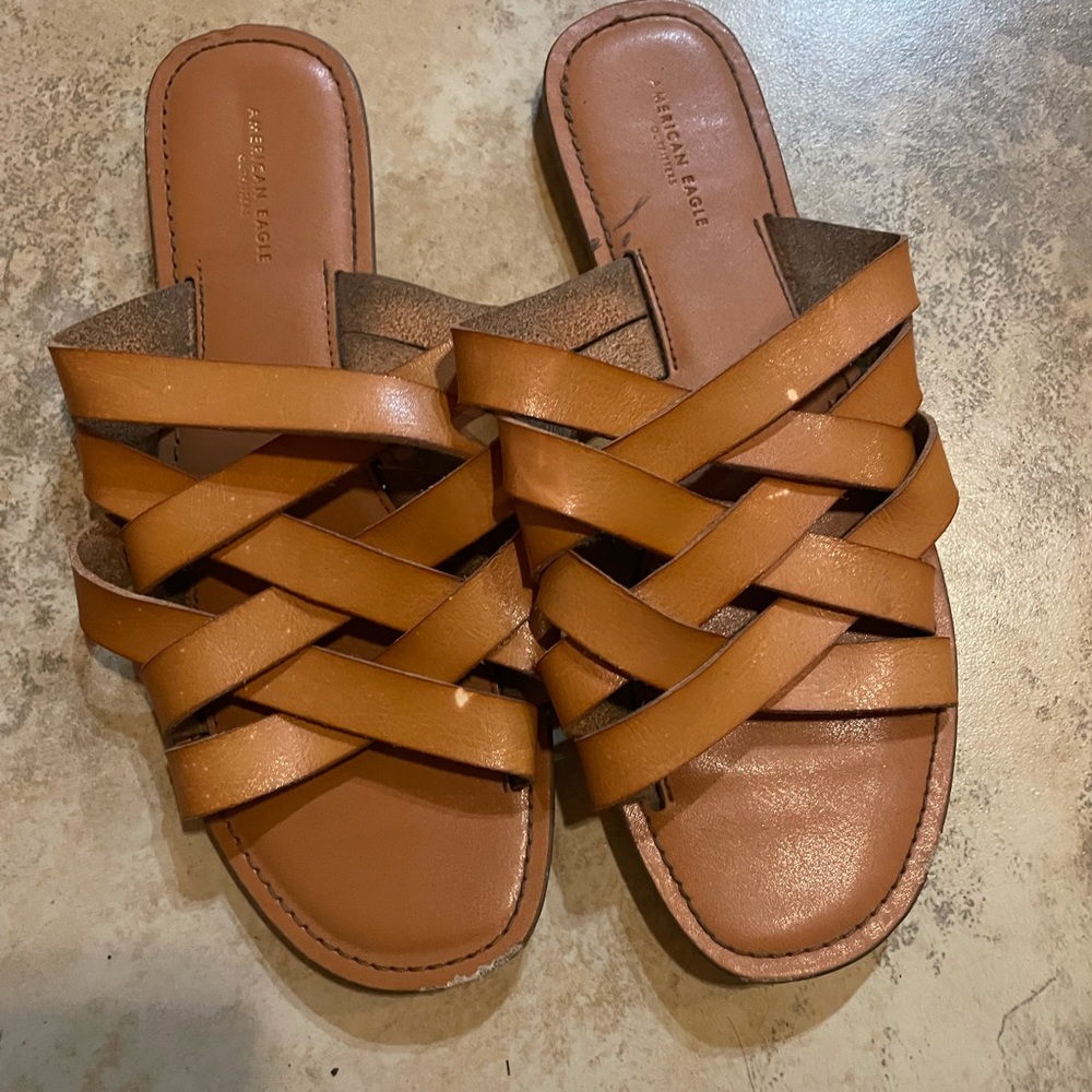 American eagle sandals